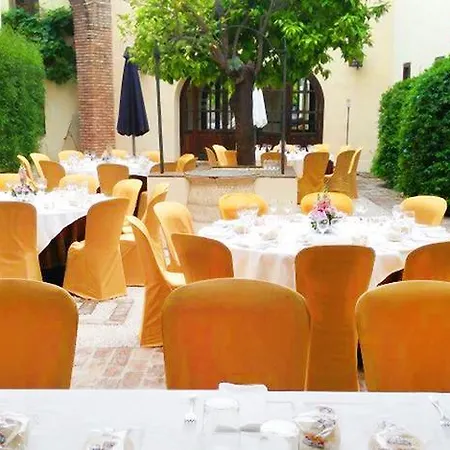 Hospederia Convento De Santa Clara 3*
