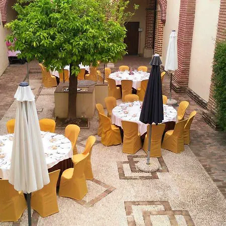 Hospederia Convento De Santa Clara 3*